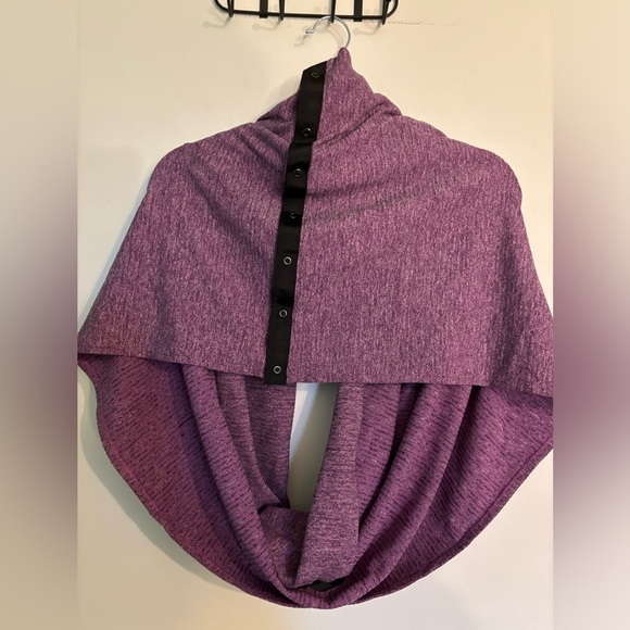 Lululemon Womens Vinyasa Purple Stripe Wrap Scarf Versitile Yoga Hiking Casual - Picture 4 of 7